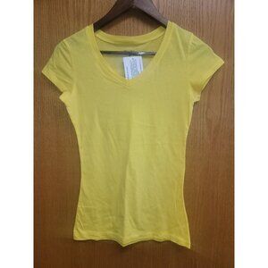 Yellow V-Neck Short Sleeve T-Shirt Womens Small By Blue Velvet 60% Cotton & 40%